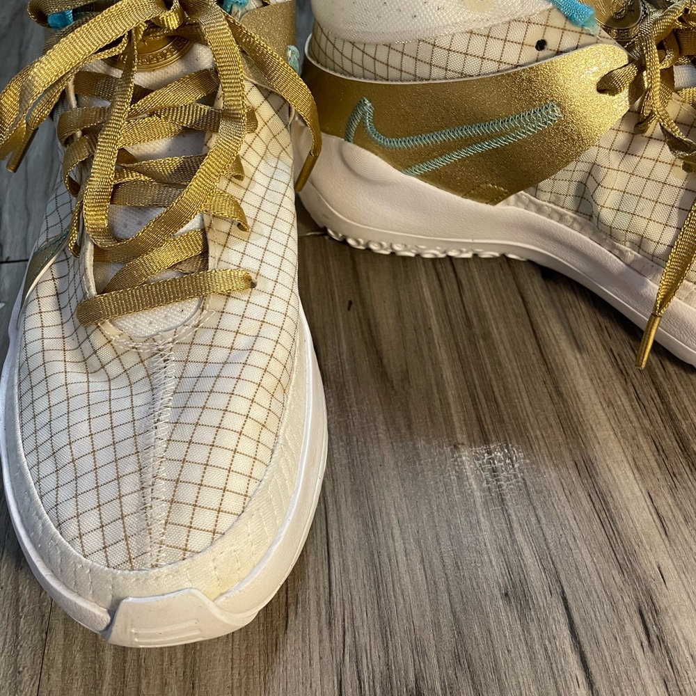 Nike Zoom KD 13 EYBL DA0895-102 KD13 White Gold Aqua basketball shoes Sz. 9